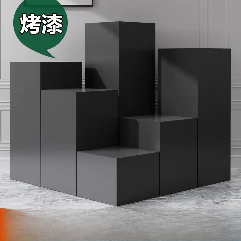Black paint booth Crafts props - Art Craft Museum review and price